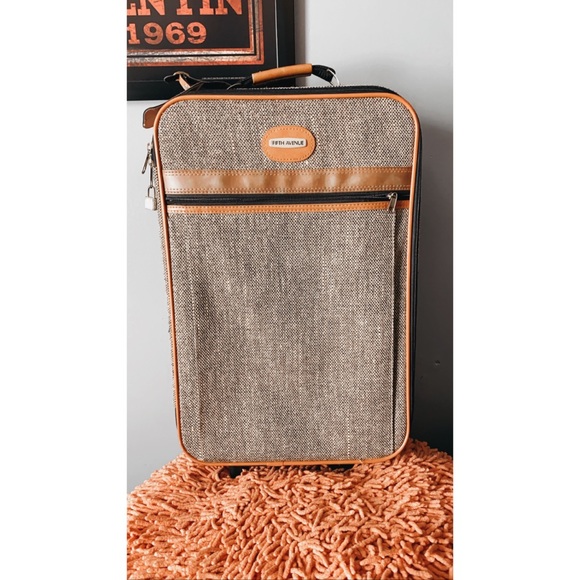 Vintage Fifth Avenue Tweed Luggage - Picture 2 of 4